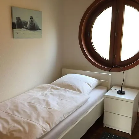 Buschsand Lee Comfortable Friedrichskoog-Spitze